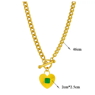 Collana con pendente a cuore