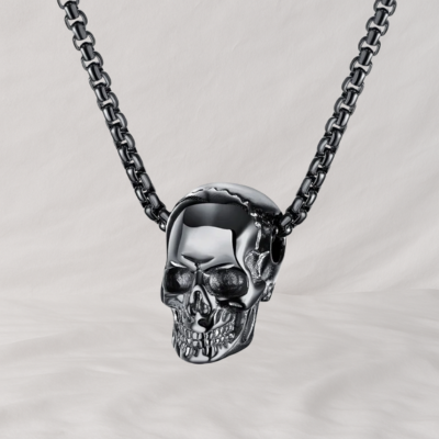 Collana con teschio