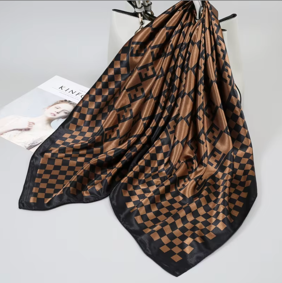 Foulard Donna Elegante in 100% Polyestere Satin silk  – Varie fantasie