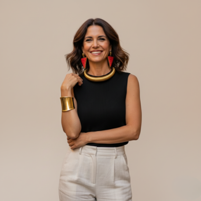 Set Gioielli Donna Oro e Rosso – Collana, Orecchini Triangolo e Bracciale