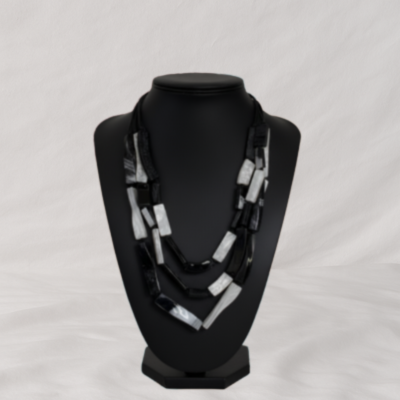 Collana madreperlata